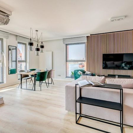 The Black Crane Apartment Danzica Esterno foto