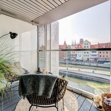 The Black Crane Apartment Danzica Esterno foto