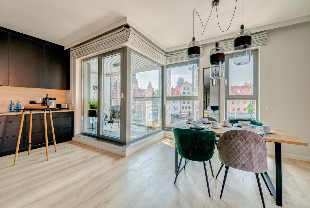 The Black Crane Apartment Danzica Esterno foto