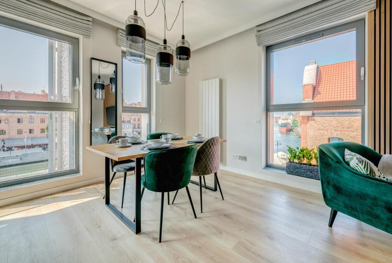 The Black Crane Apartment Danzica Esterno foto